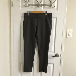 Eddie Bauer 48%  Cotton Ponte Knit Pants Gray pull on Flat Front Trouser Size 12